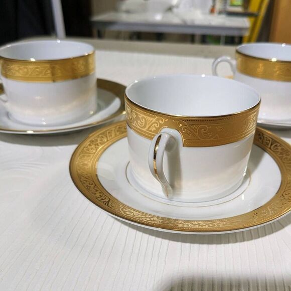 Philippe Deshoulieres Royal Trinanon Gold Tea Cup and Saucer 6pc Set - Picture 8 of 9